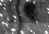 Animation of 2008SE85 asteroid, as it moves through the stars (Credits: ESA/Erwin Schwab).