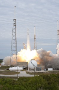 Falcon 9 lifts off on teh second commercial resupply mission to ISS (Credits: NASA/Tony Gray and Robert Murray).