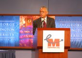 Charles Bolden, NASA Administrator, talking at the Human 2 Mars Summit (Credits: ExplorationMars).