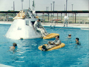 Having fun in the pool, or water landing training (Credits: NASA).