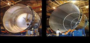 Comparison of SWT / LWT to SLWT LH2 Tank Barrels. Left: Standard Weight Tank (SWT) and Light Wight Tank (LWT) fabricated with Al 2219 alloy. Right: Super Light Weight Tank (SLWT) fabricated with Al 2219 alloy (Credits: NASA). 