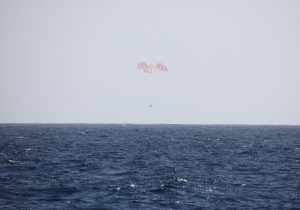 Dragon plunks down in the Pacific Ocean on March 26 after successful completion of CRS-2 (Credits: Space X).