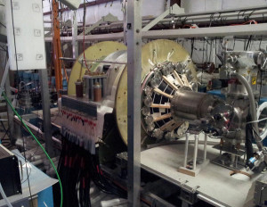 The vacuum chamber, circled by high strength magnets, could produce the first fusion-based propulsion prototype (Credits: University of Washington/MSNW).