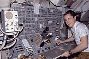 Ed Gibson, pictured at the controls of Skylab’s Apollo Telescope Mount (ATM) (Credits: NASA).
