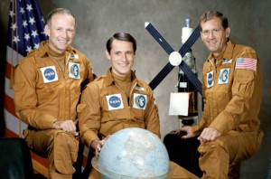 The crew of America’s final Skylab mission: Gerry Carr, Ed Gibson, and Bill Pogue. They were the first humans to spend New Year in space in 1973-74 (Credits: NASA).