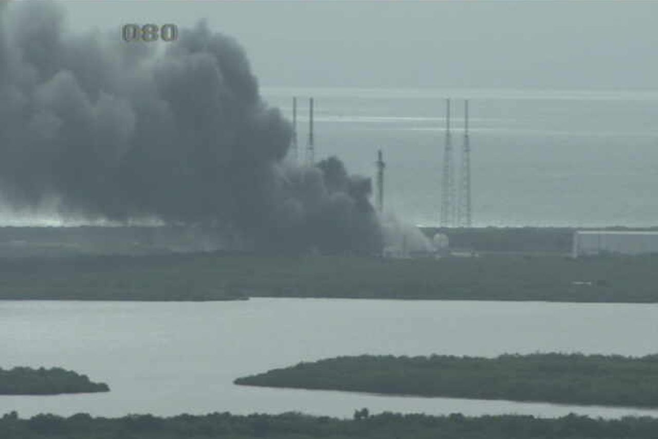spacex-explosion-090116.0.0